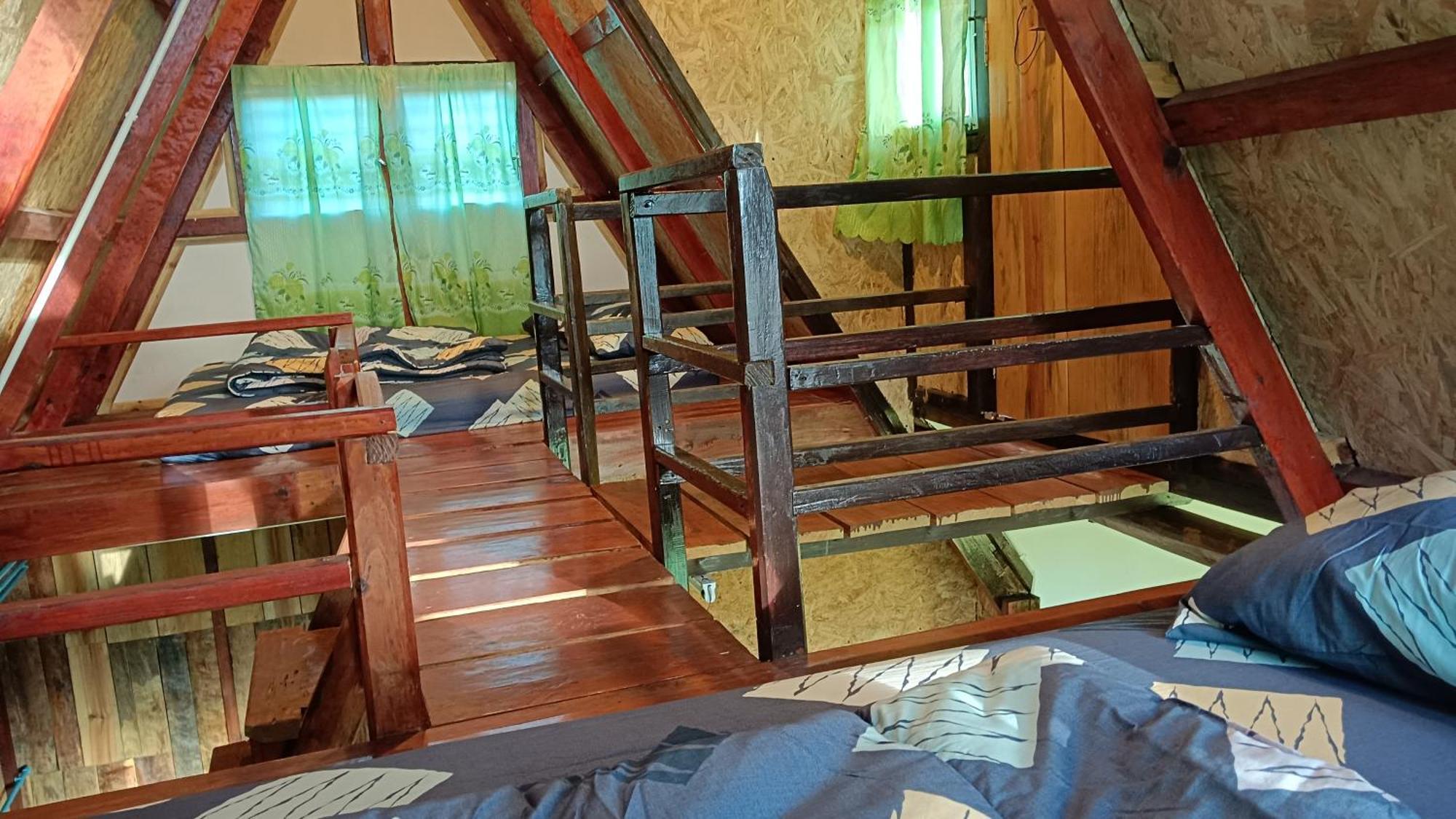 ไร่นิธิสุนทร Nithisoonthon Farmstay Мэхонгсон Экстерьер фото