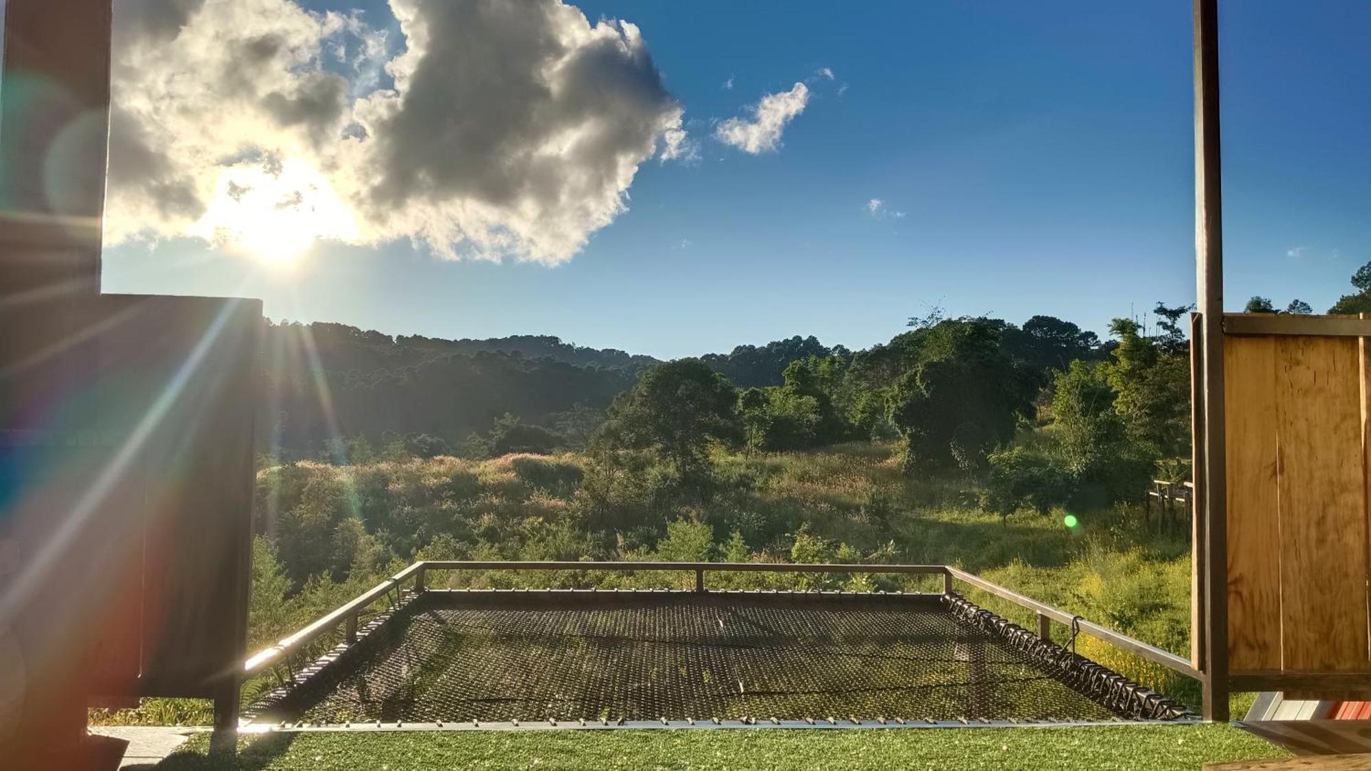 ไร่นิธิสุนทร Nithisoonthon Farmstay Мэхонгсон Экстерьер фото